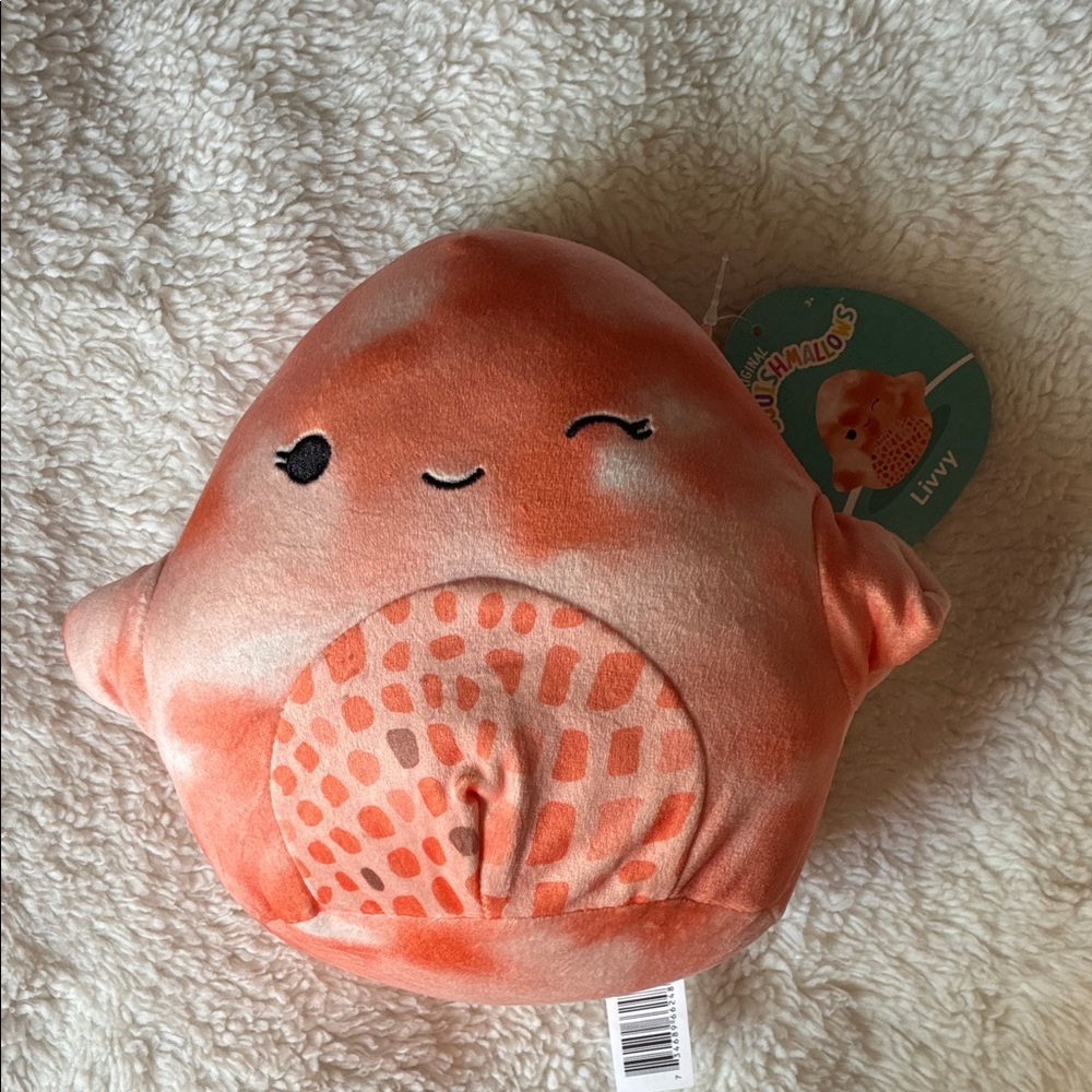 Squishmallows Livvy